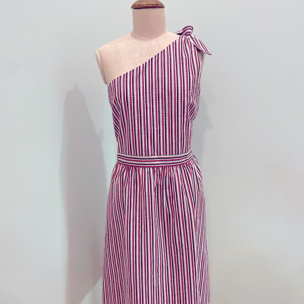 LOFT Women’s size 16 Seersucker red white and blue stripe one shoulder dress
